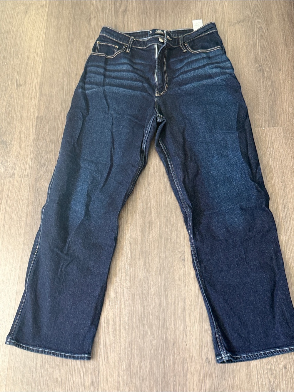 Hollister Men's Dark Indigo Relaxed Jeans